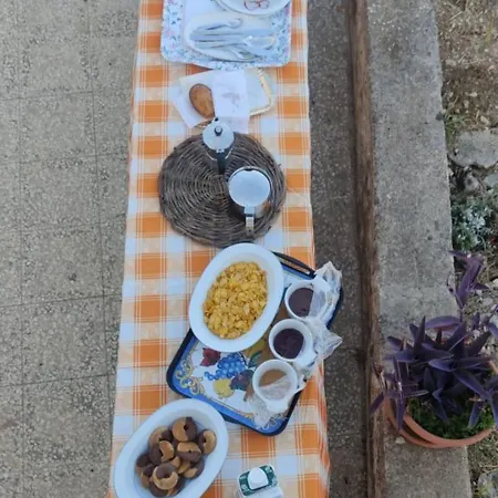 Il Giardino Del Sole Apartment