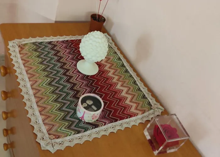 アパート Il Giardino Del Sole ガラトーネ