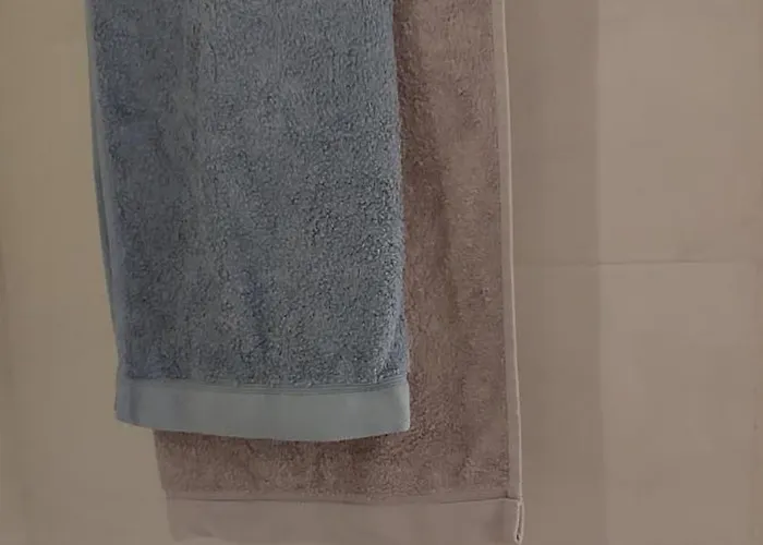 アパート Il Giardino Del Sole ガラトーネ